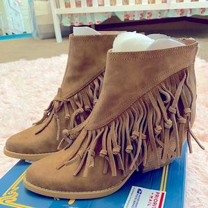 Sbicca Bianca Booties